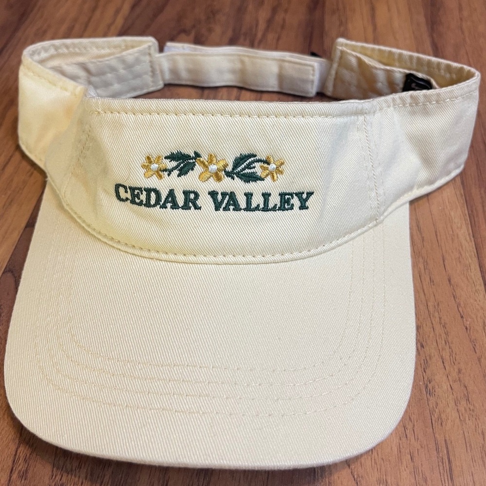 Town Talk Cedar Valley Visor Womens Yellow Floral Cotton Golf Hat Adjustable